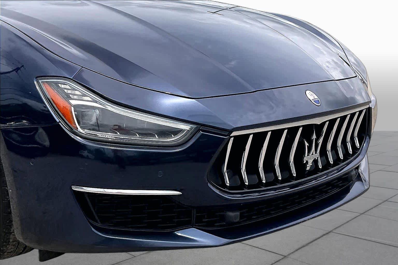 Used 2019 Maserati Ghibli GranLusso RWD image 30