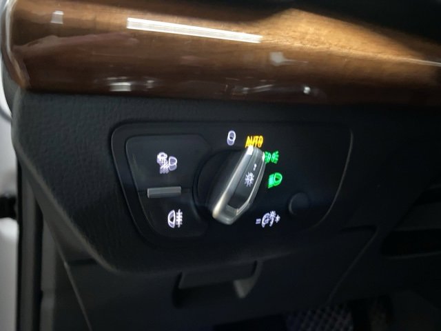 Used 2023 Audi Q5 2.0T Premium w/ Convenience Package image 35