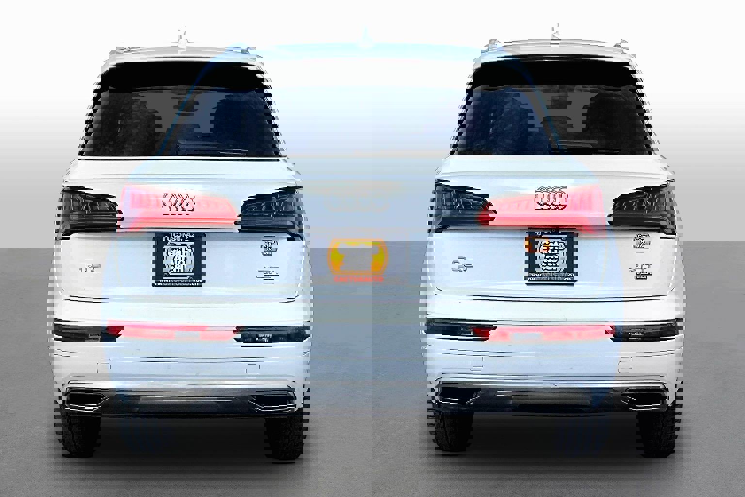 Used 2018 Audi Q5 2.0T Premium w/ Convenience Package AWD/4WD image 4