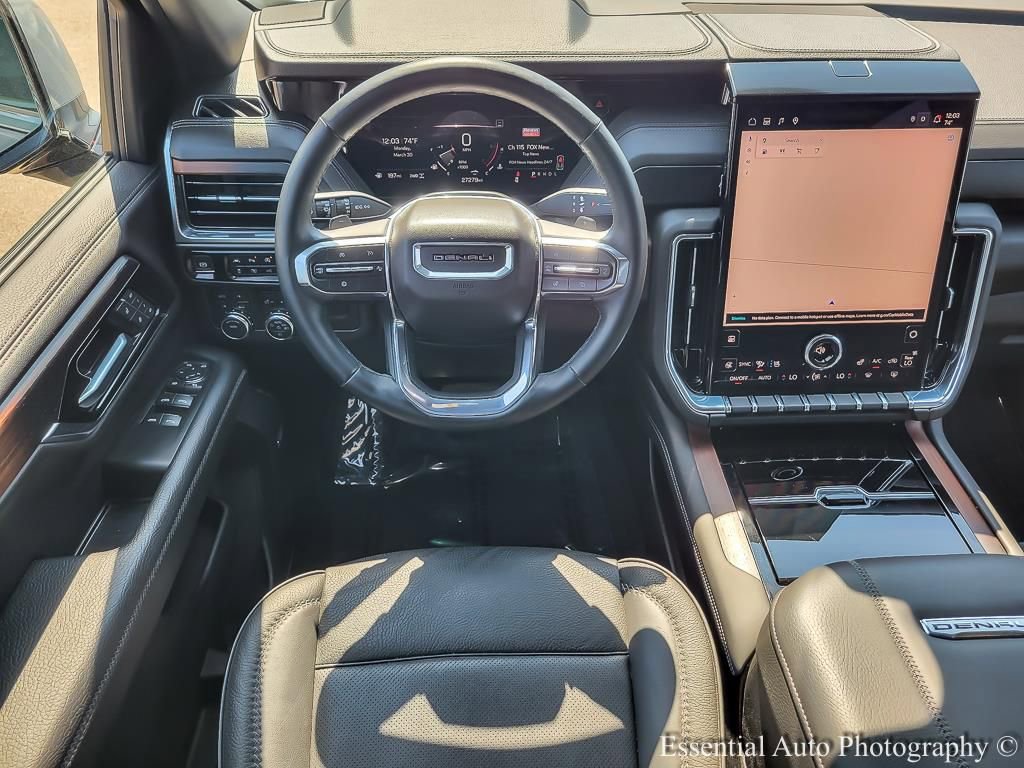 Used 2025 GMC Yukon Denali image 12