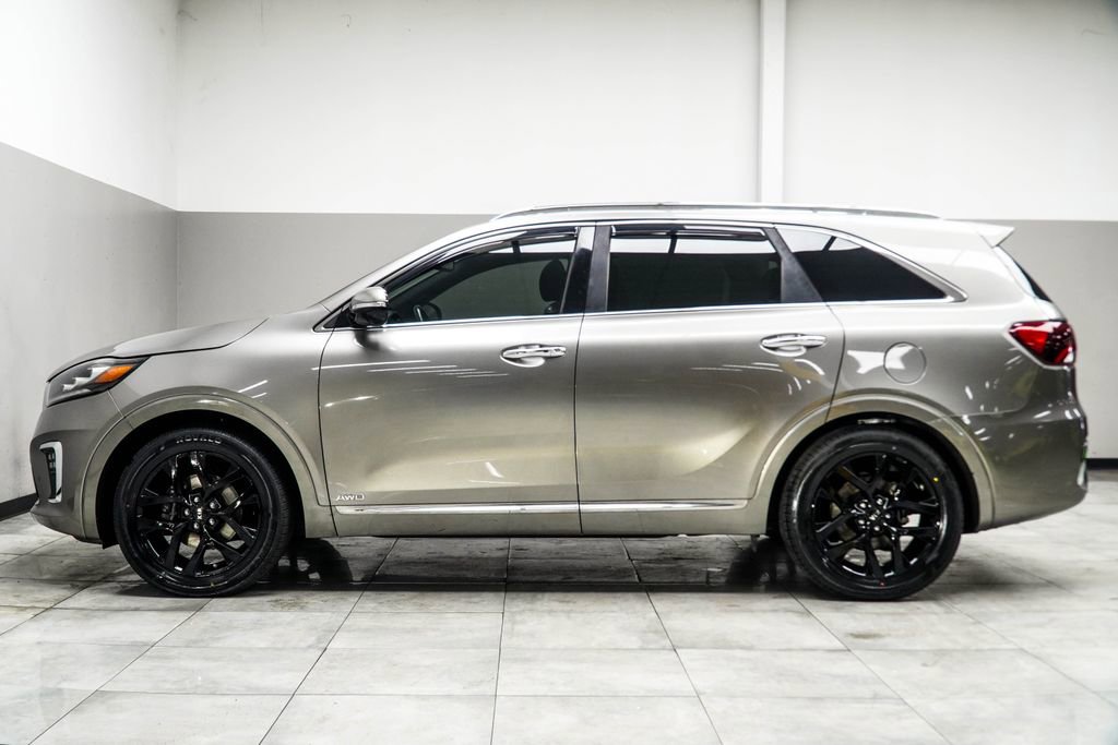 Used 2019 Kia Sorento SX image 9