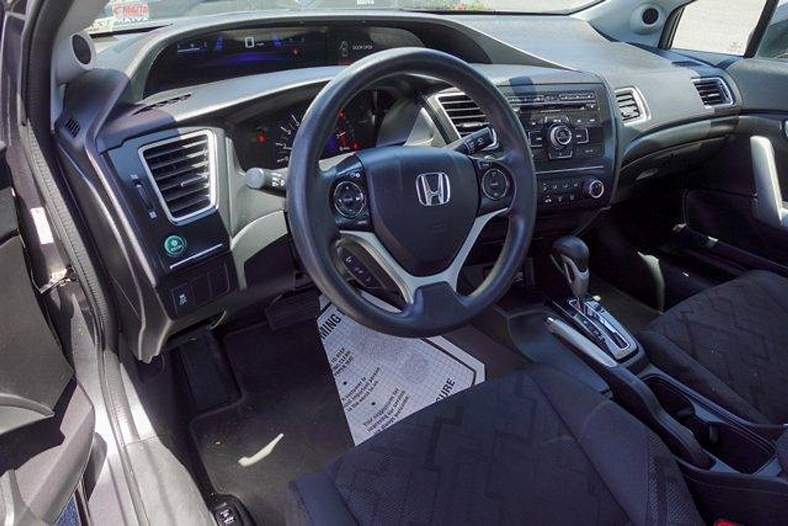 Used 2013 Honda Civic LX image 9