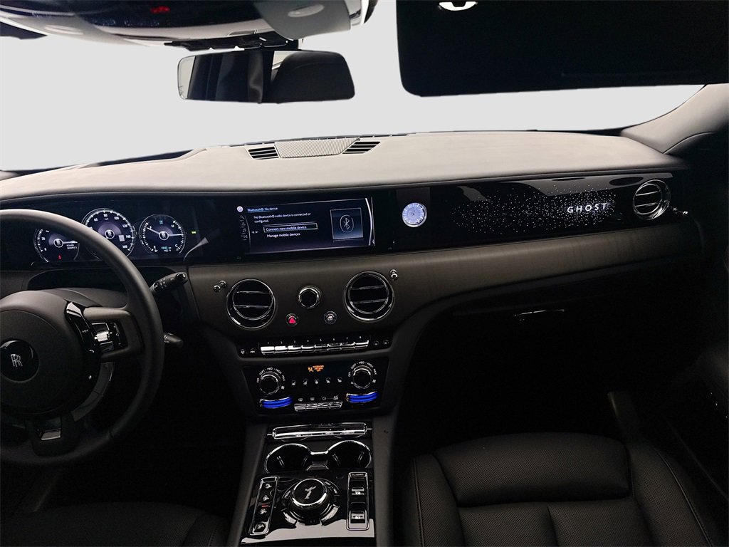 Used 2022 Rolls-Royce Ghost image 25