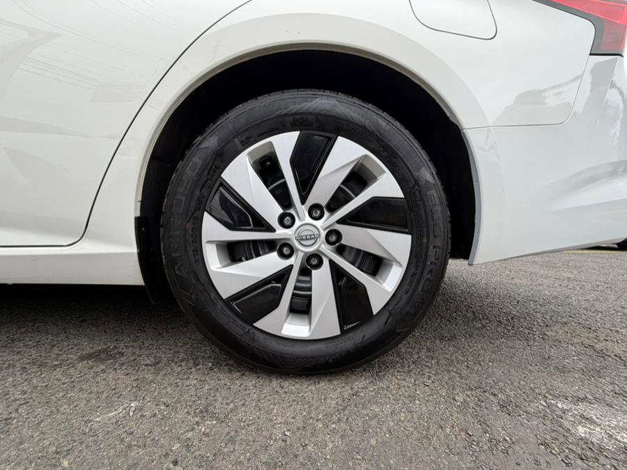 Used 2025 Nissan Altima 2.5 S image 37