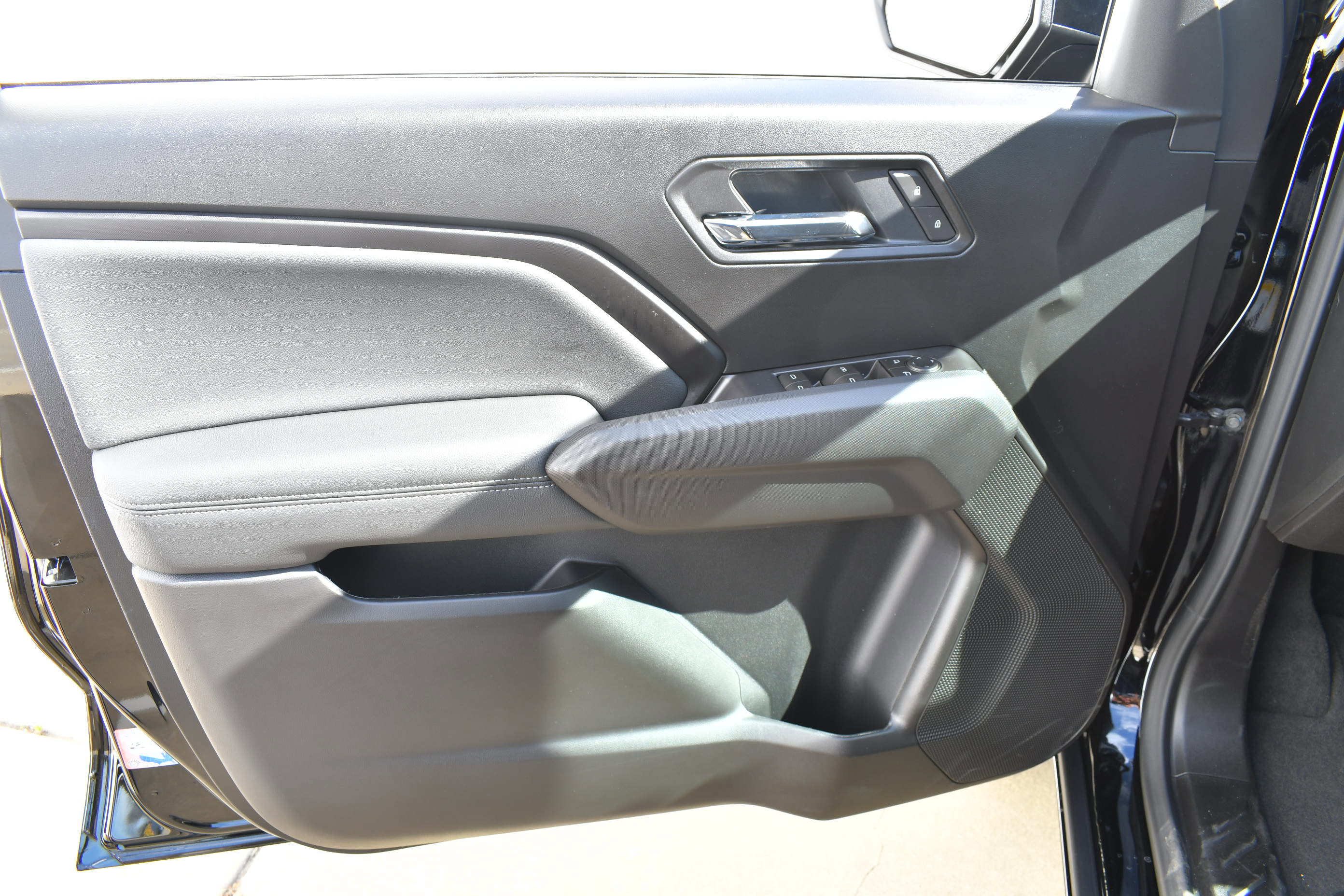 New 2026 GMC Canyon Elevation w/ Convenience Package image 11