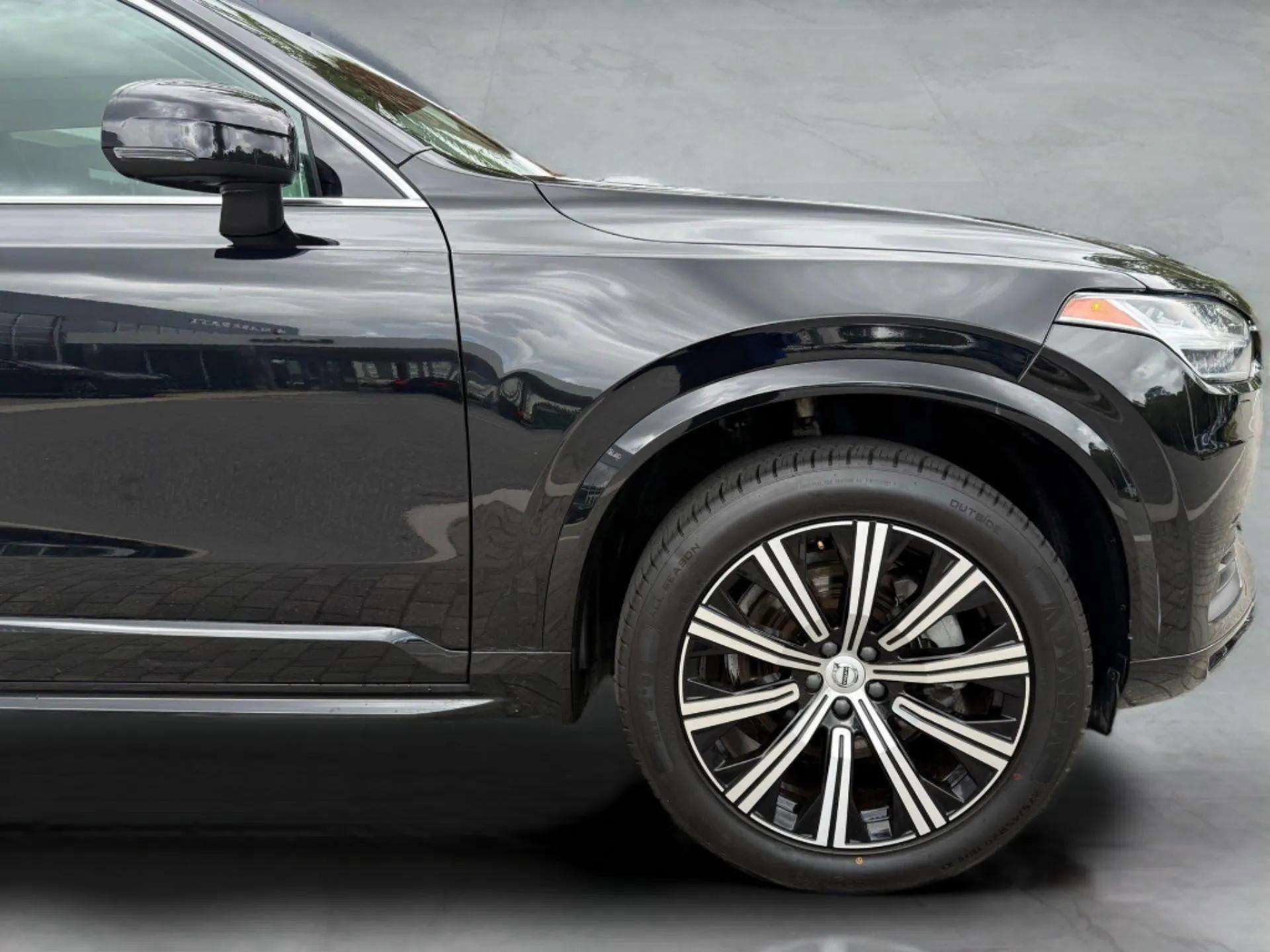 Used 2023 Volvo XC90 B5 Core w/ Protection Package Premier image 6