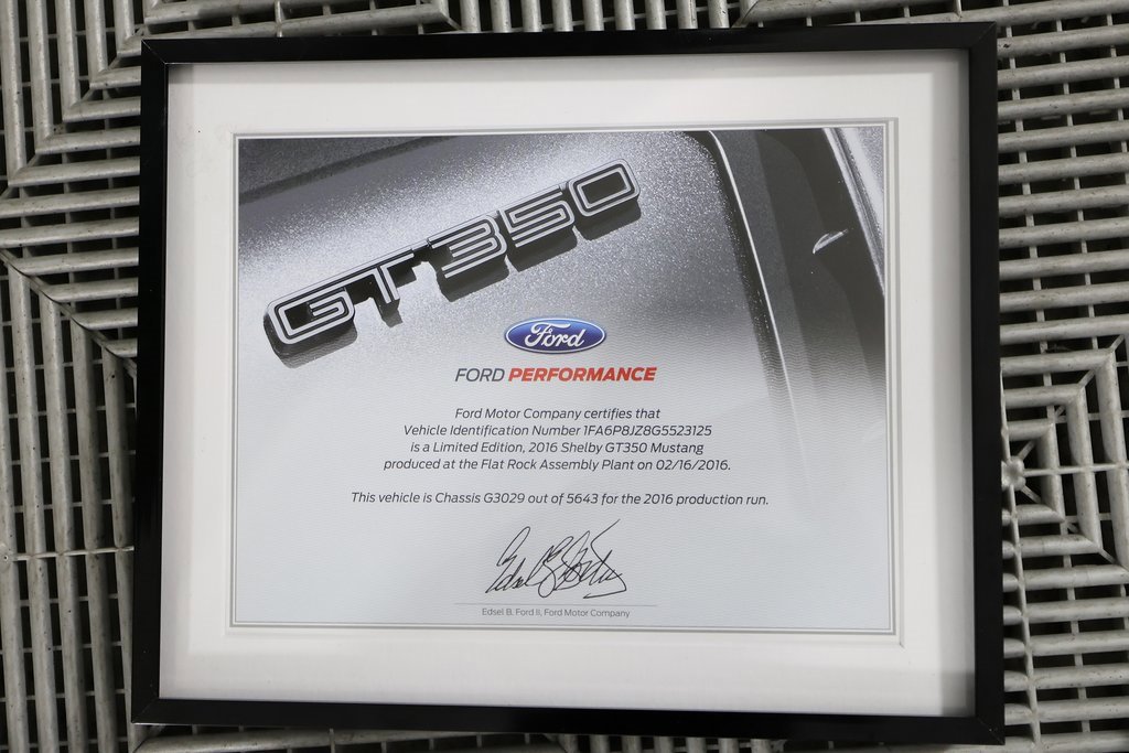 Used 2016 Ford Mustang Shelby GT350 w/ Technology Package image 53