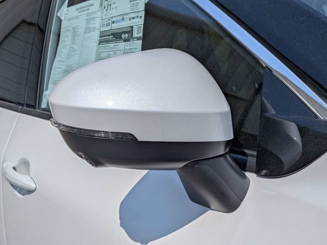 New 2026 Nissan Rogue Platinum w/ Platinum Premium Package image 12