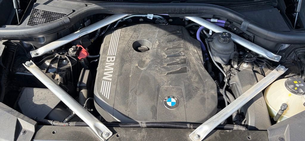 Used 2024 BMW X5 xDrive40i w/ Executive Package image 8