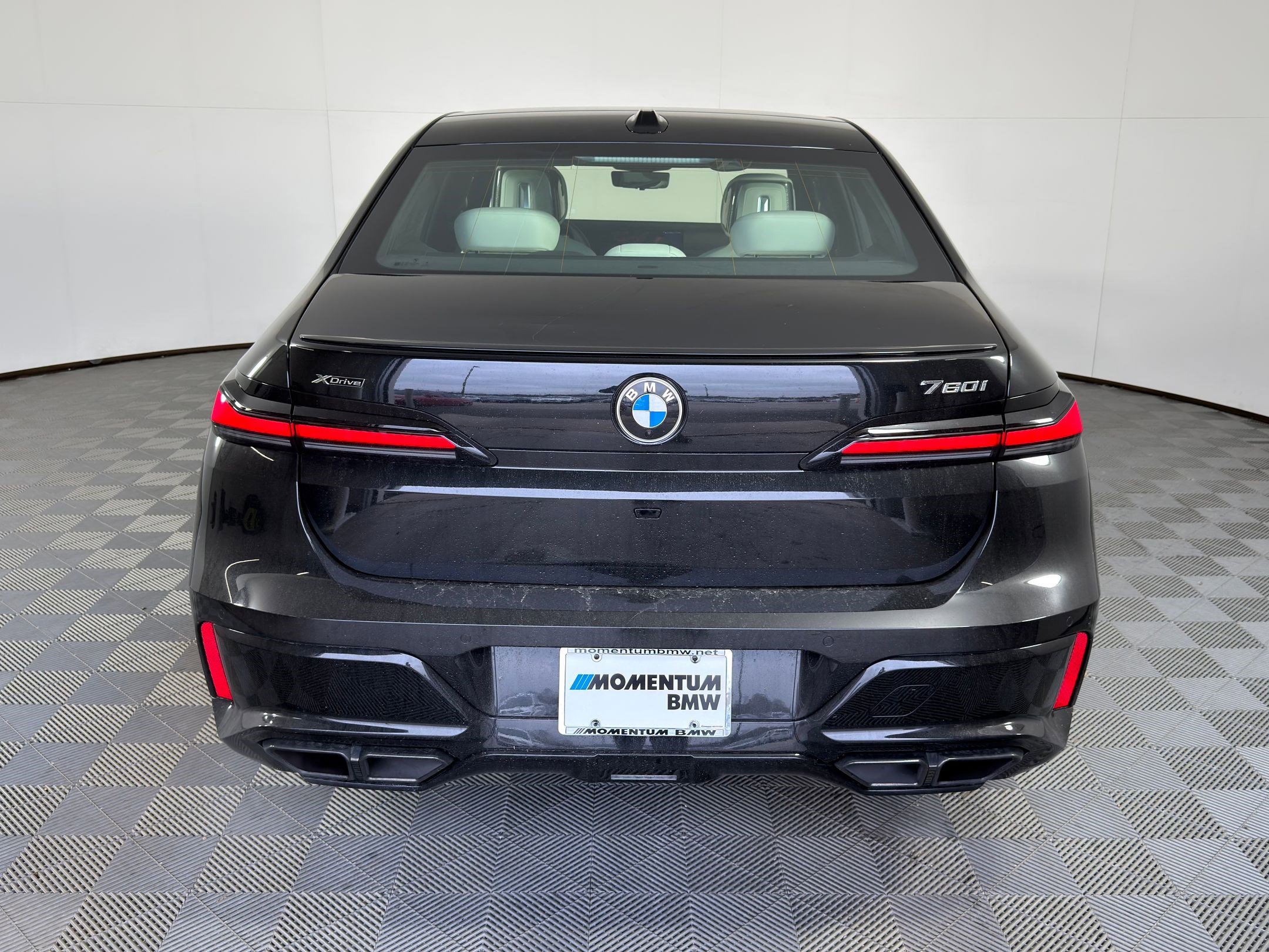 New 2026 BMW 760i xDrive image 8