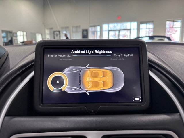 Used 2019 Aston Martin DB11 Volante RWD image 70