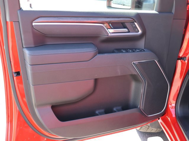 Used 2025 Chevrolet Silverado 2500 LT w/ Safety Package AWD/4WD image 10