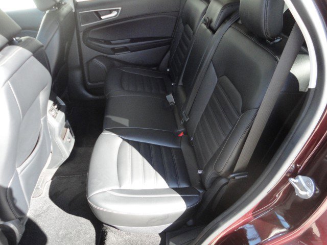 Used 2024 Ford Edge SEL image 10