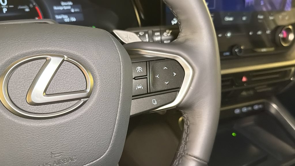 Certified 2026 Lexus TX 350 AWD w/ Technology Package image 25