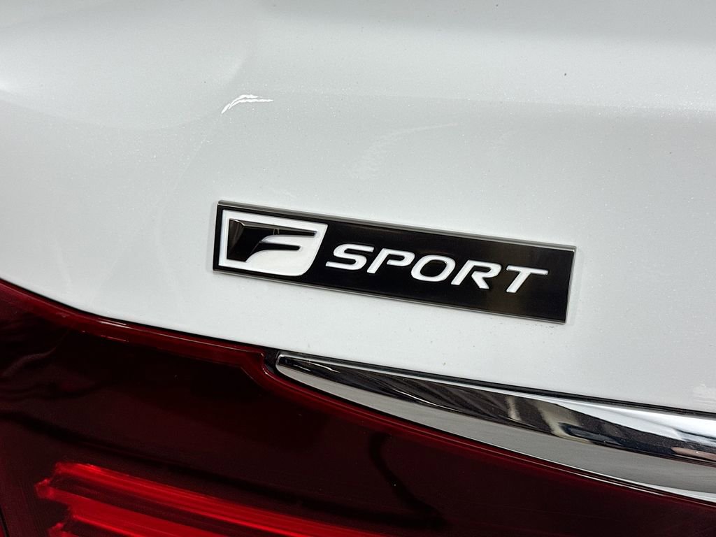 Used 2015 Lexus LS 460 RWD image 8