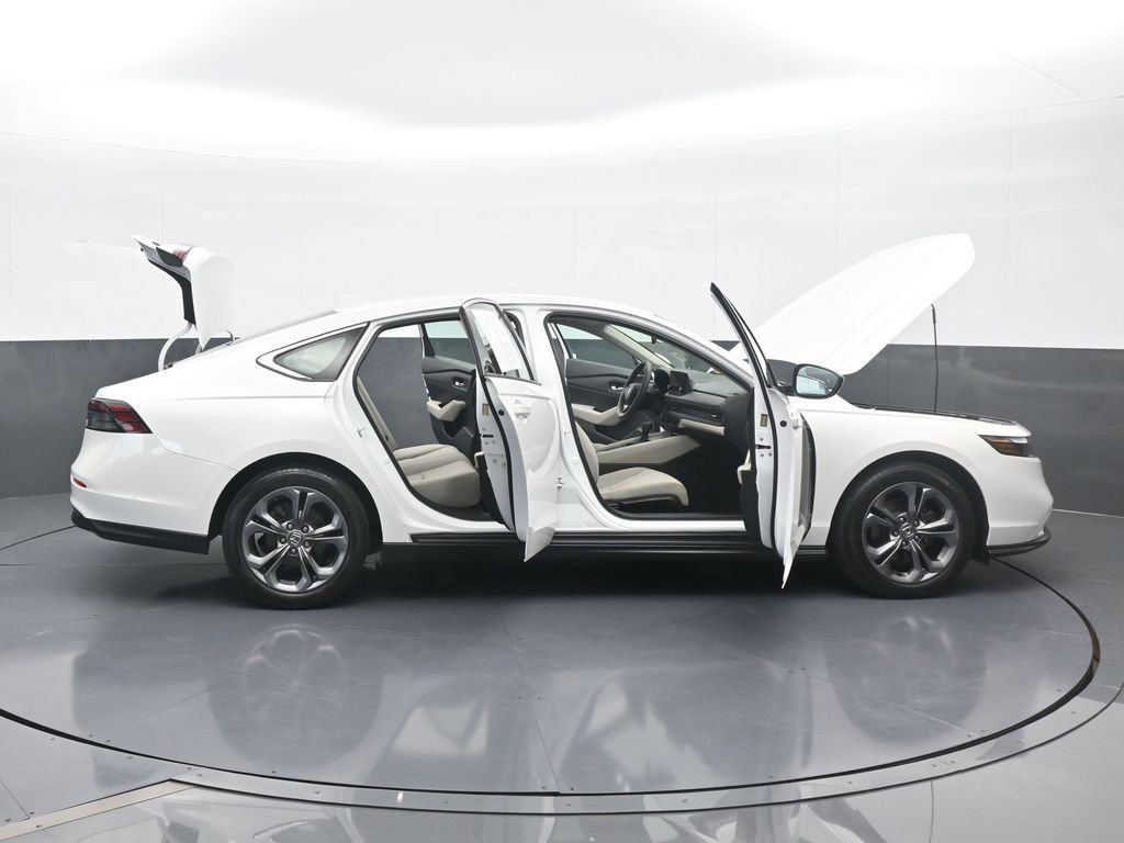 Used 2023 Honda Accord EX image 72