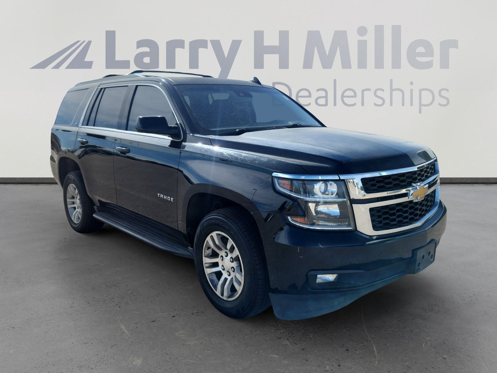 Used 2016 Chevrolet Tahoe LT w/ Luxury Package image 8
