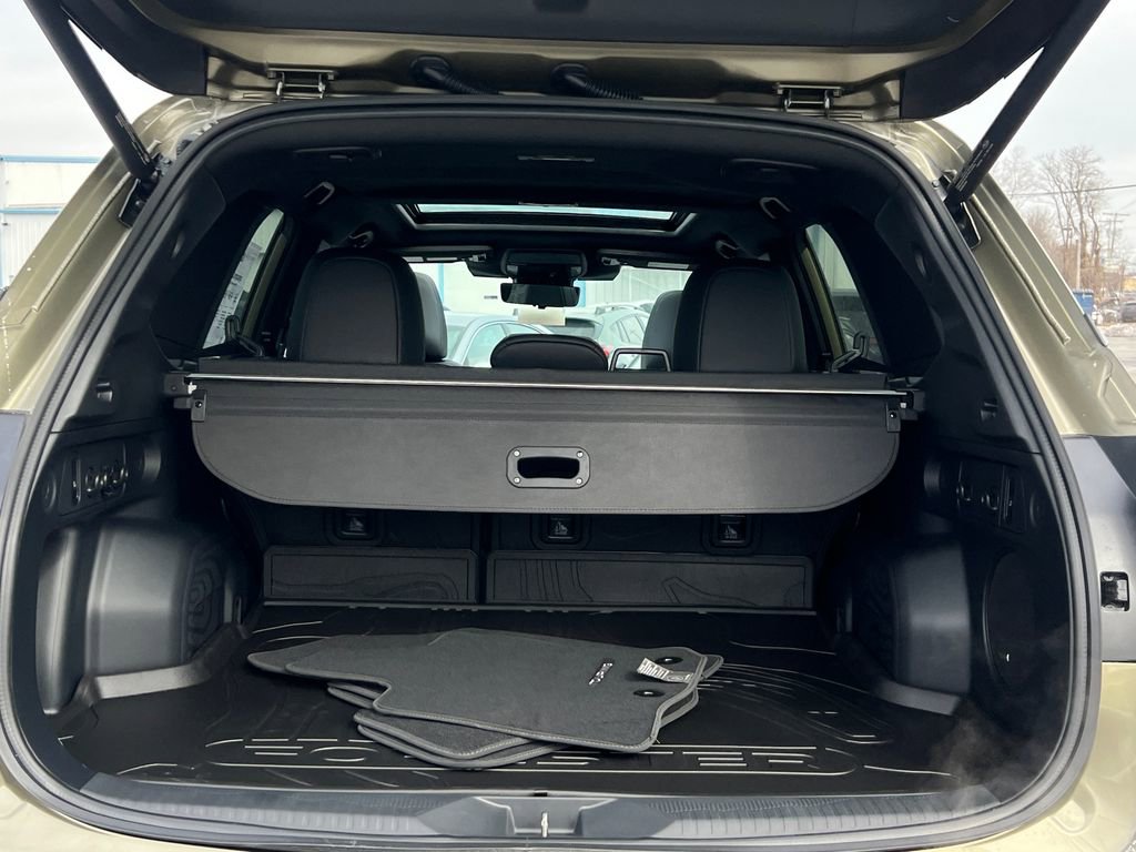 New 2026 Subaru Forester Touring AWD/4WD image 11