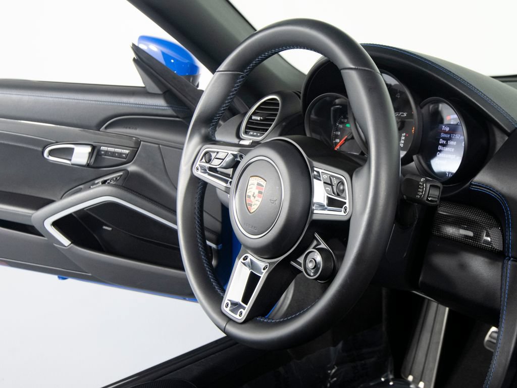 Certified 2025 Porsche 718 Boxster GTS RWD image 40
