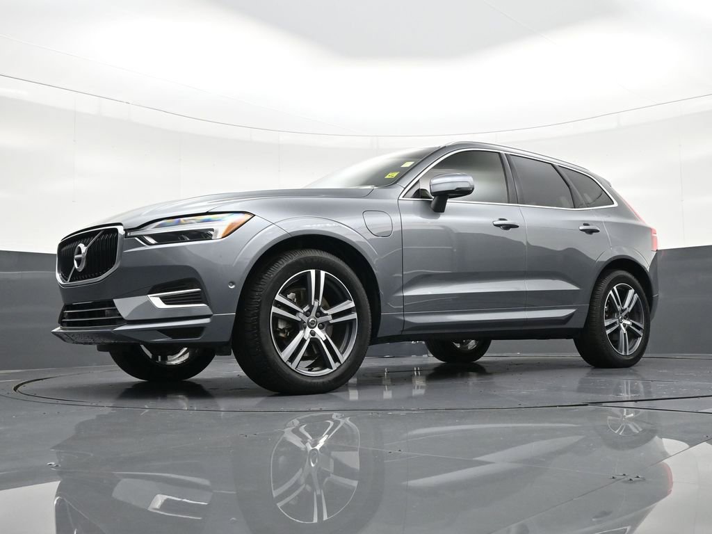 Used 2019 Volvo XC60 T8 Momentum w/ Premium Package image 22