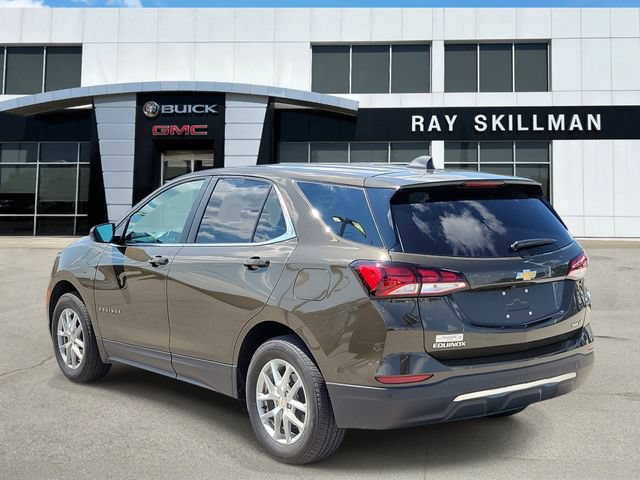 Used 2024 Chevrolet Equinox LT AWD/4WD image 4