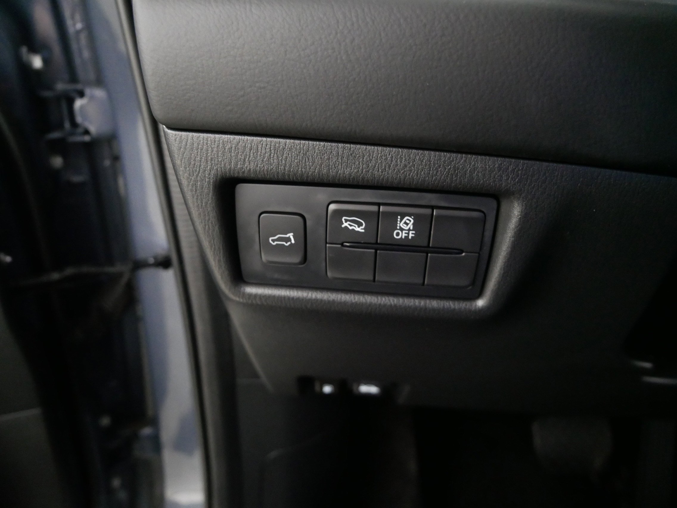 Used 2023 MAZDA CX-5 Carbon Edition image 26