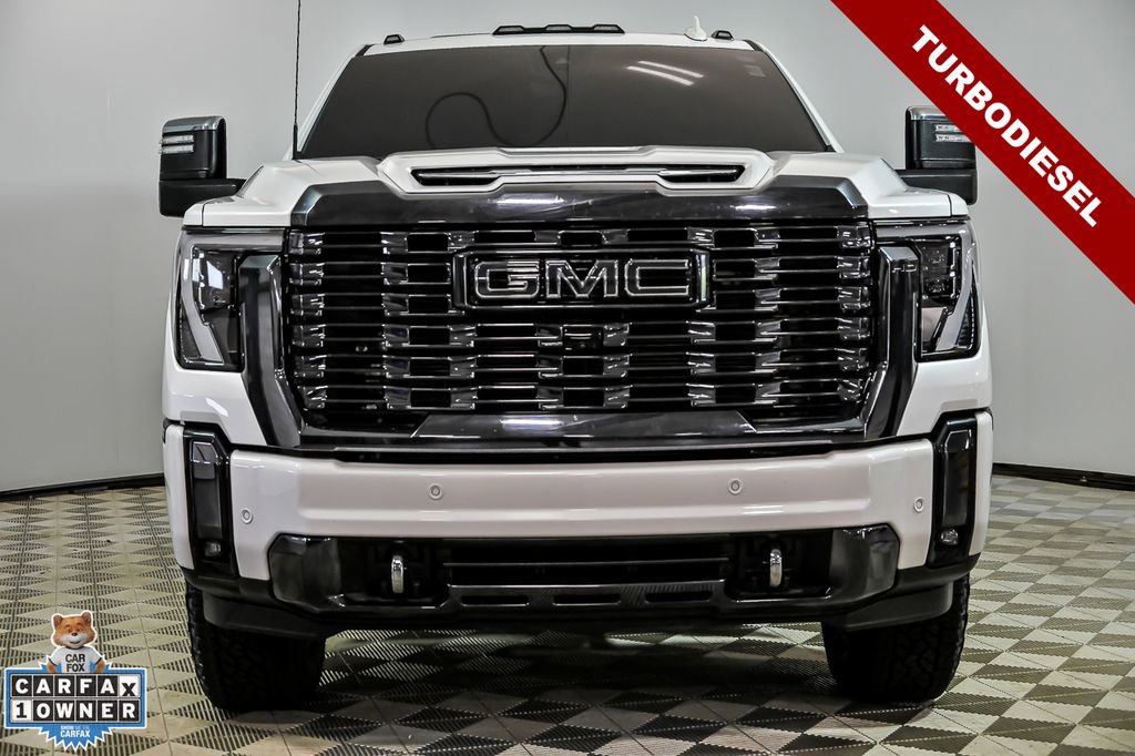 Used 2024 GMC Sierra 2500 Denali Ultimate w/ Max Trailering Package AWD/4WD image 4