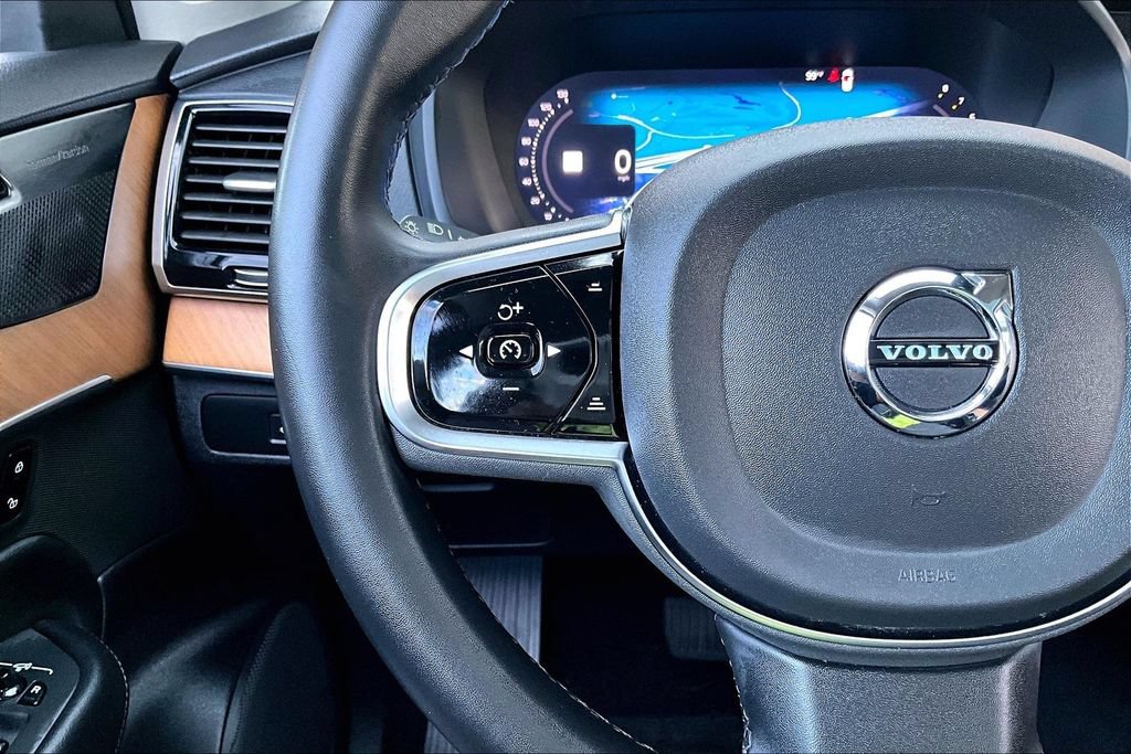 Used 2023 Volvo XC90 B6 Plus AWD/4WD image 26