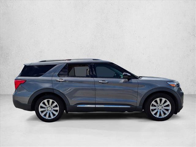 Used 2021 Ford Explorer Limited w/ Equipment Group 301A RWD image 4