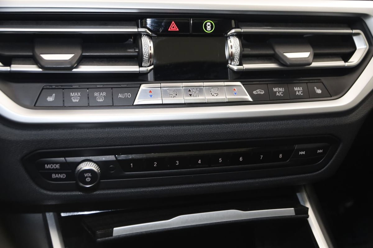 Used 2019 BMW 330i Sedan RWD image 32