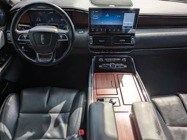 Used 2022 Lincoln Navigator L Reserve AWD/4WD image 15