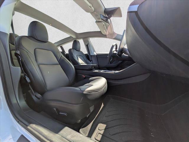 Used 2023 Tesla Model 3 Standard Range RWD image 18