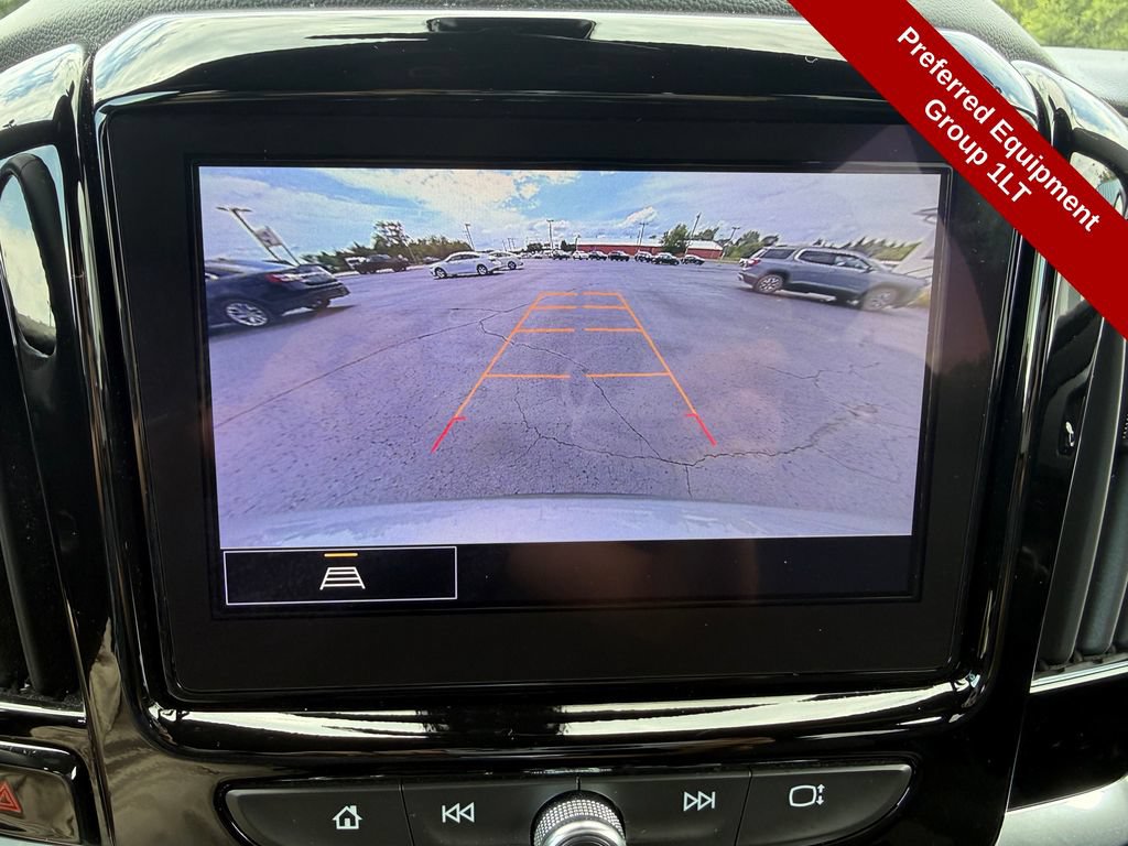 Used 2023 Chevrolet Traverse LT AWD/4WD image 26