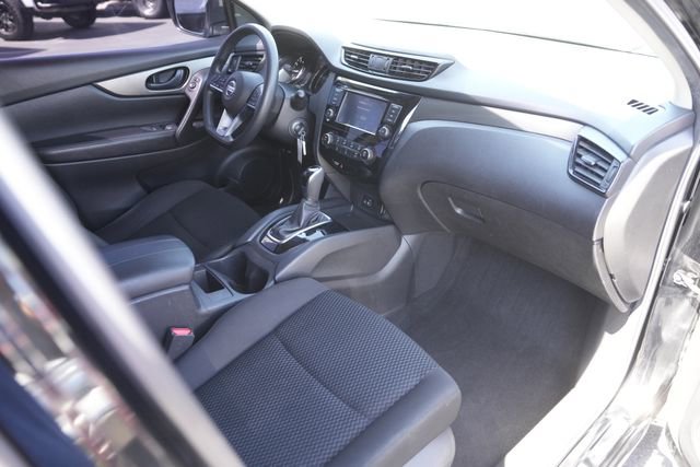 Used 2019 Nissan Rogue Sport S w/ Appearance Package image 17