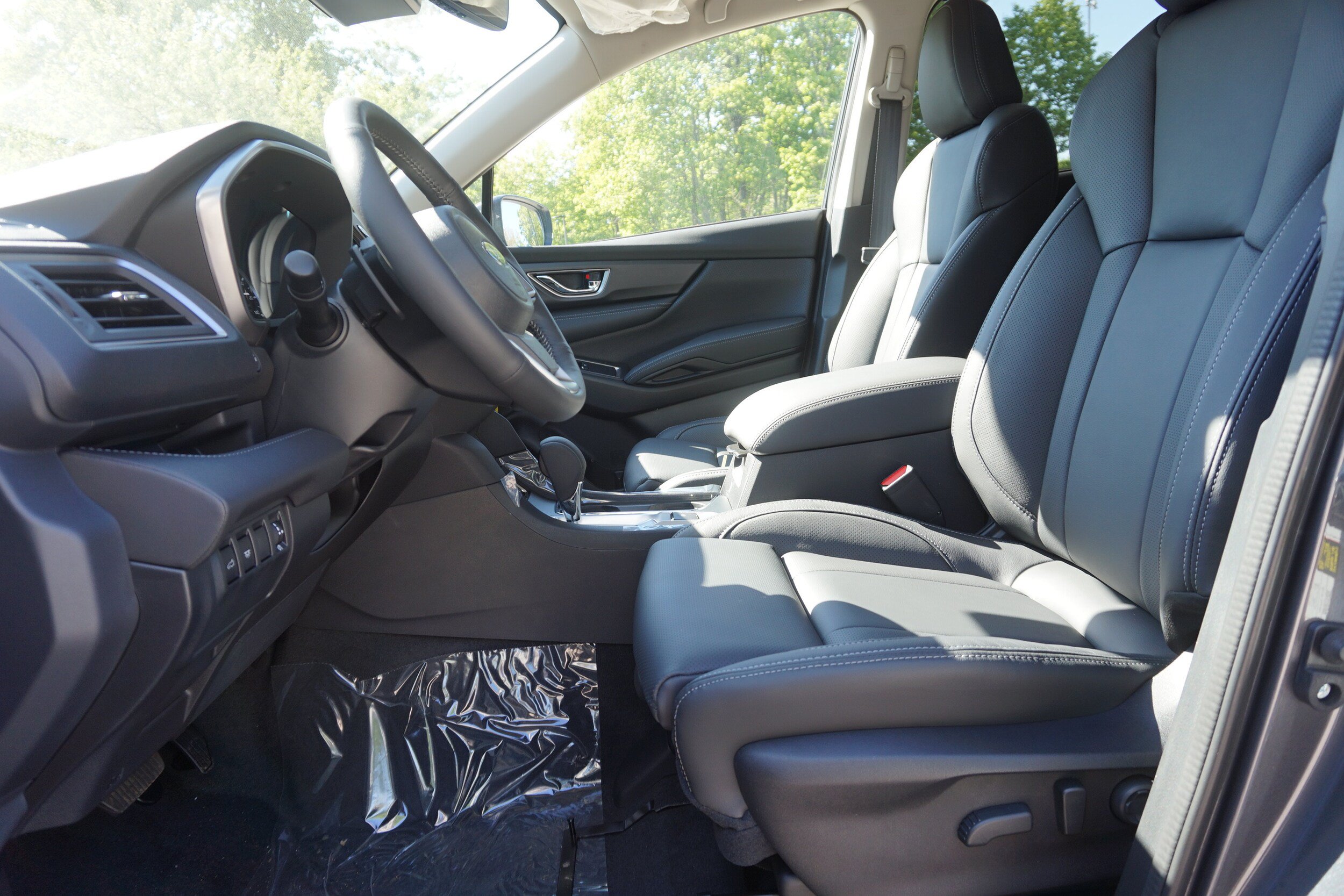 New 2026 Subaru Ascent Limited AWD/4WD image 8