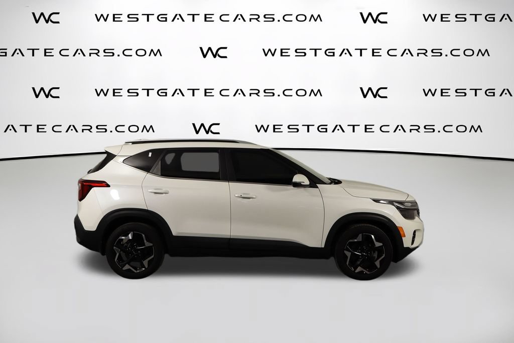 Used 2024 Kia Seltos EX FWD image 44