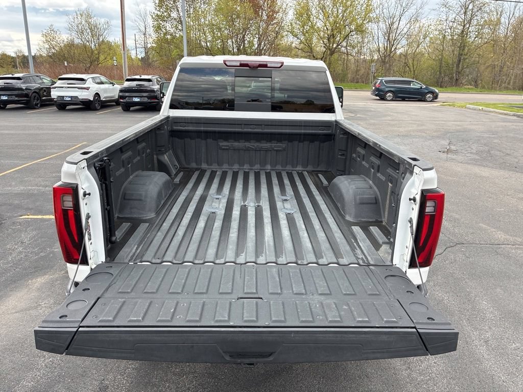Used 2024 GMC Sierra 2500 Denali w/ Denali Reserve Package AWD/4WD image 39