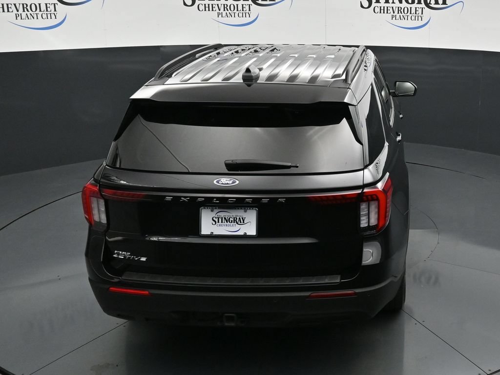 Used 2025 Ford Explorer Active RWD image 32