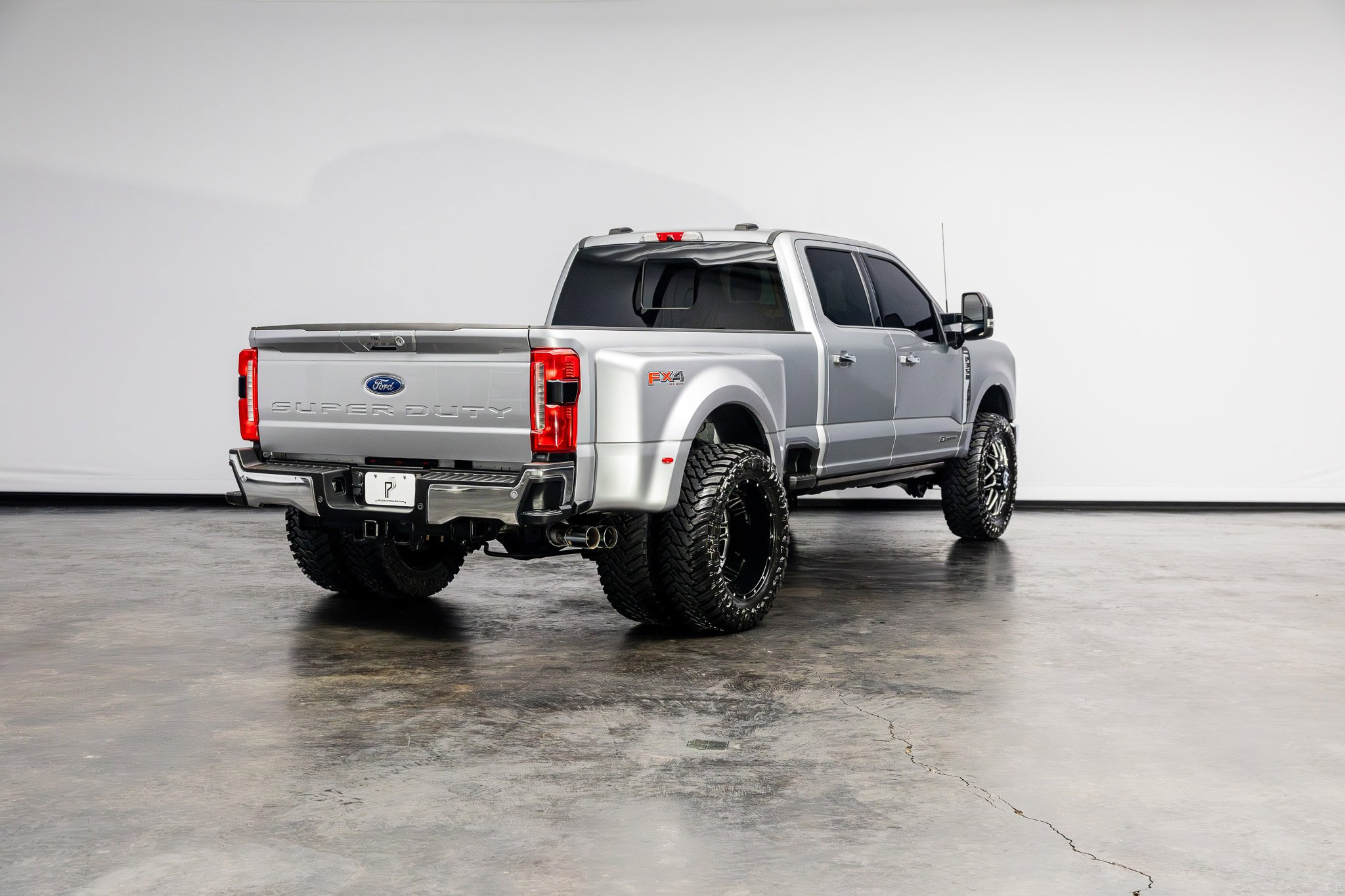 Used 2023 Ford F350 Lariat w/ Lariat Ultimate Package image 23