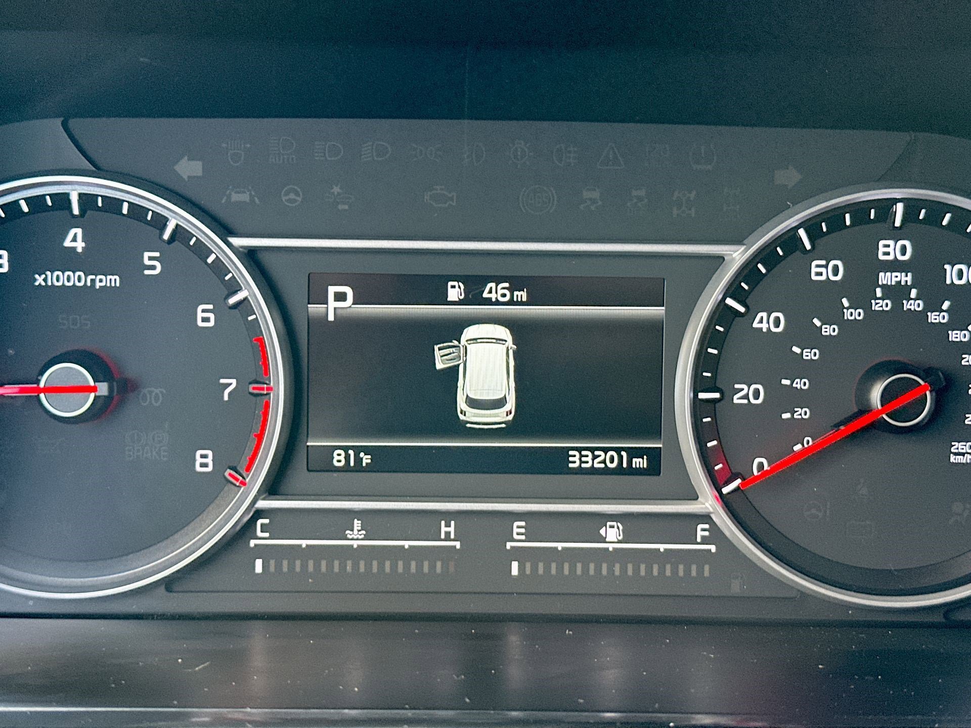 Used 2023 Kia Sorento LX image 10