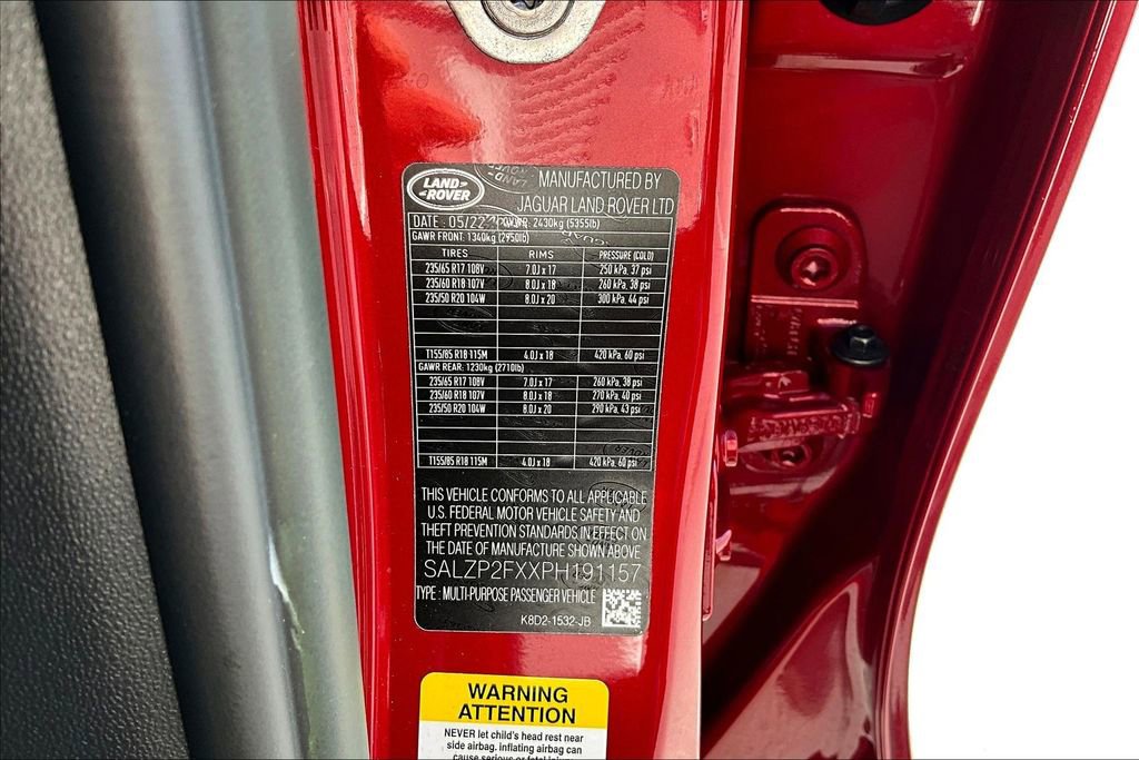 Used 2023 Land Rover Range Rover Evoque SE image 17