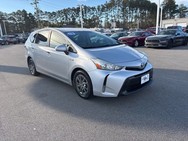 Used 2016 Toyota Prius V Three image 7
