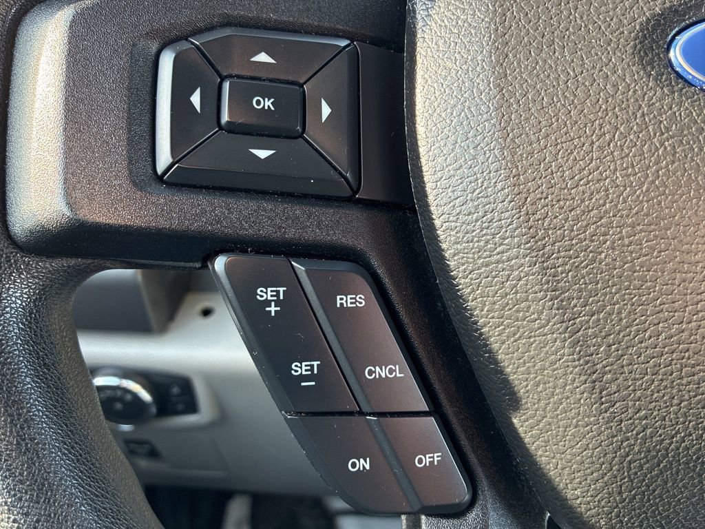 Used 2015 Ford F150 XLT image 16