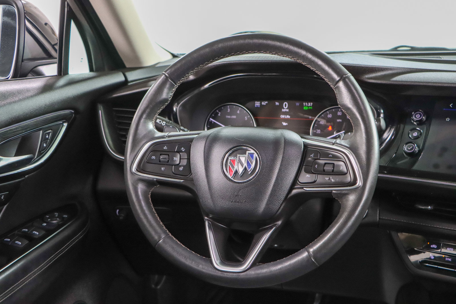 Used 2023 Buick Envision Essence w/ Sport Touring Package AWD/4WD image 12