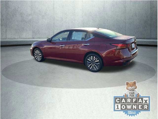 Used 2023 Nissan Altima 2.5 SV w/ SV Premium Package AWD/4WD image 4
