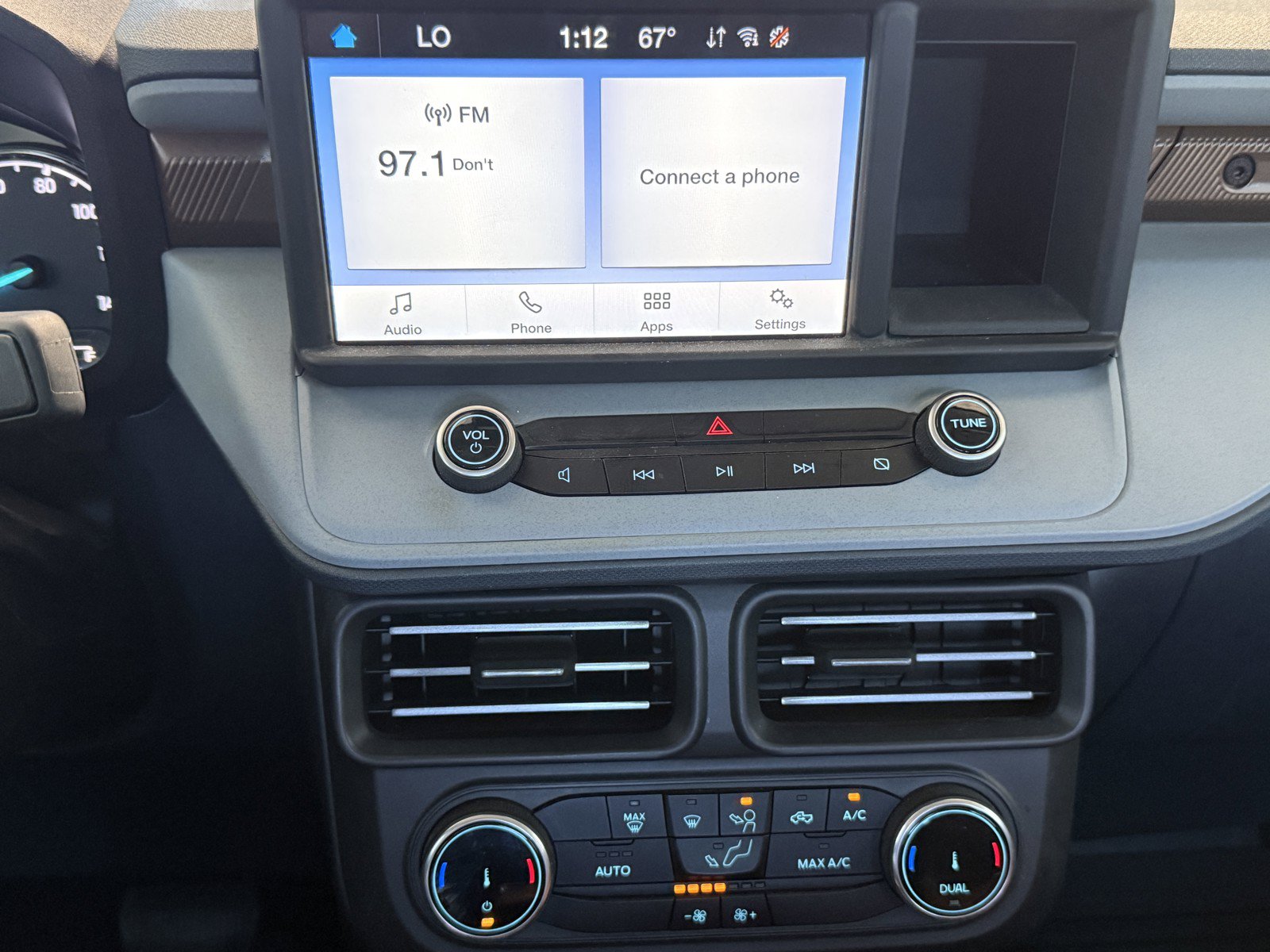 Used 2023 Ford Maverick Lariat FWD image 14