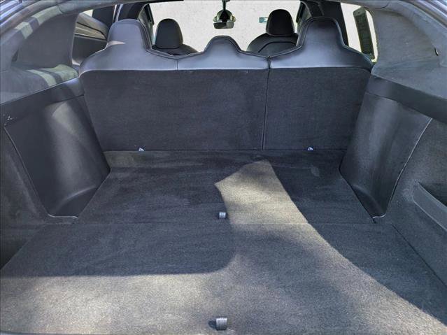 Used 2023 Tesla Model X AWD/4WD image 6