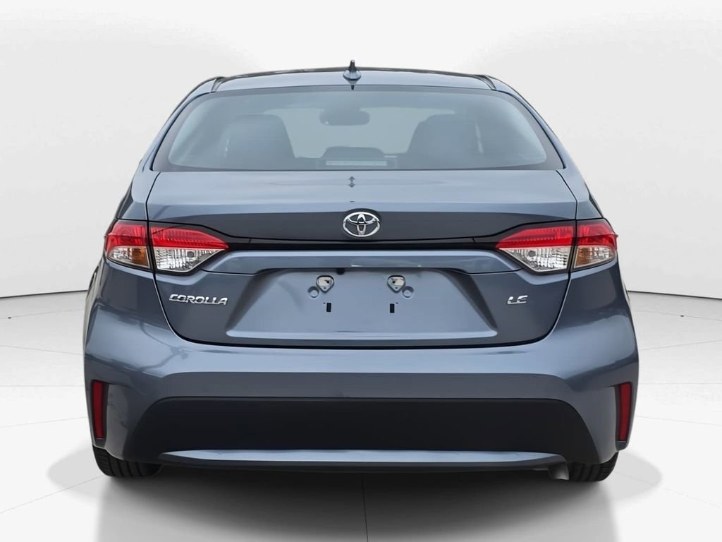 Used 2021 Toyota Corolla LE image 6