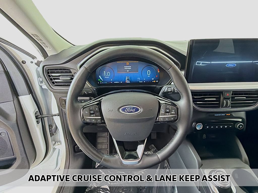 Used 2024 Ford Escape Platinum AWD/4WD image 4