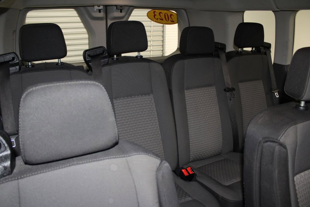 Used 2023 Ford Transit 350 XLT image 33